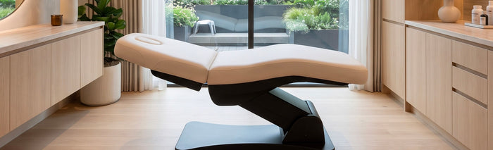 Fauteuil de soin dans une cabine d'institut de beauté